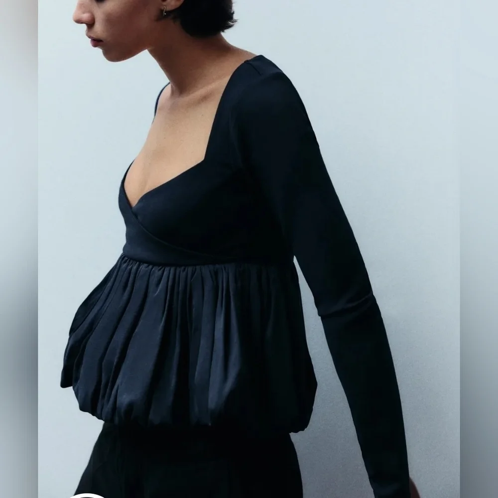 Zara Balletcore Ruffle Bubble Hem Peplum Square V-neck Long Sleeved Crop Top - Picture 2 of 4